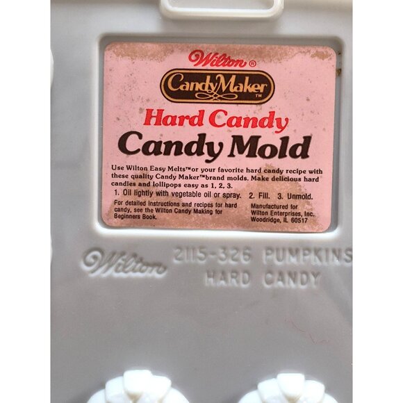 Wilton Candy Maker Hard Candy Mold Pumpkin Design Plastic - Picture 2 of 3